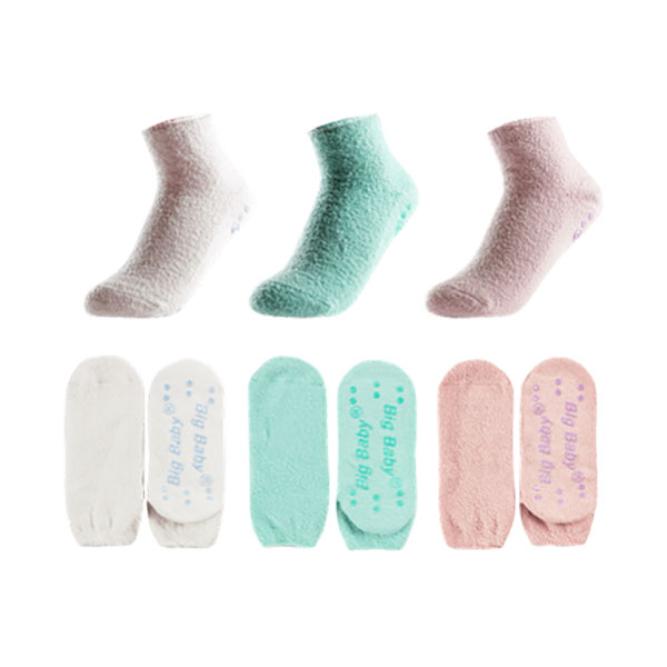 What are low cut socks?